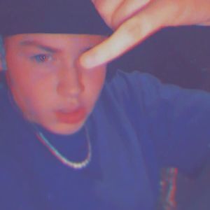 Meet your Posher, Skyler